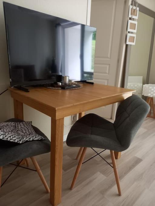 Le Doubs Cosy Apartman Besançon Kültér fotó